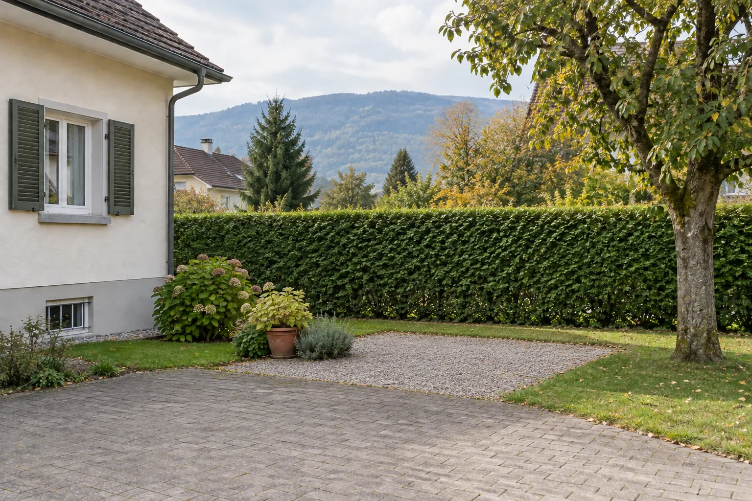 Freigeräumte Fläche nach dem Rückbau